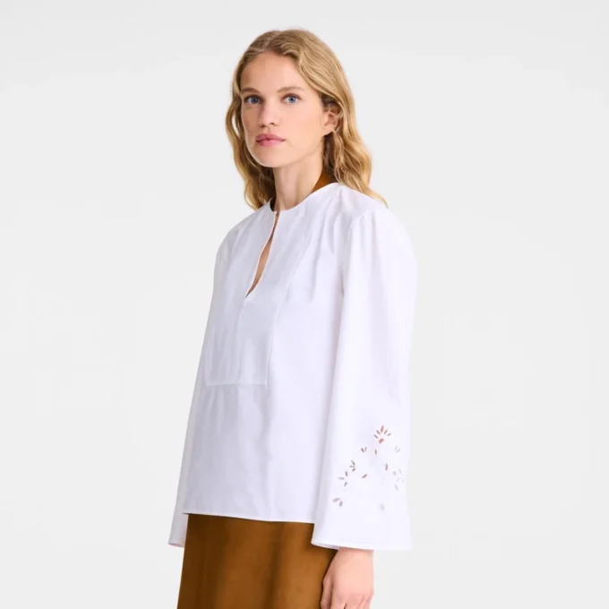 Blanco – Blusa bordada de popelín