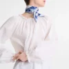 Blanco – Blusa bordada de popelín