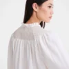 Crudo – Blusa con velo fruncido