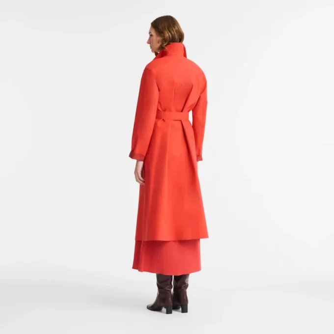 Rojo – Gabardina técnica repelente al agua