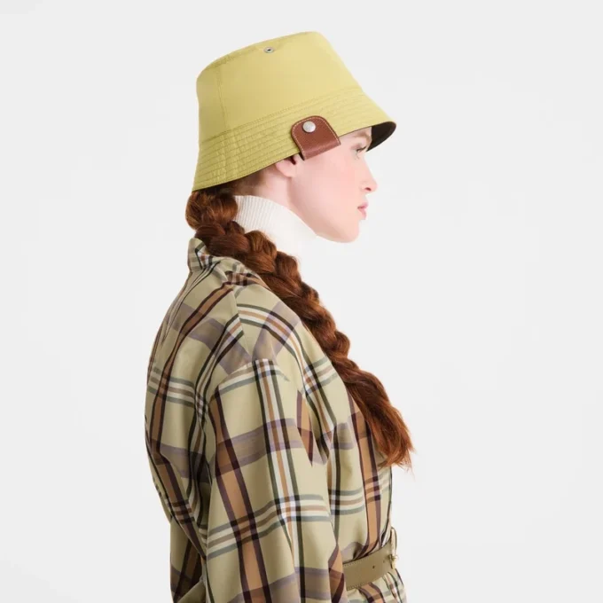 Sombrero reversible tipo pescador